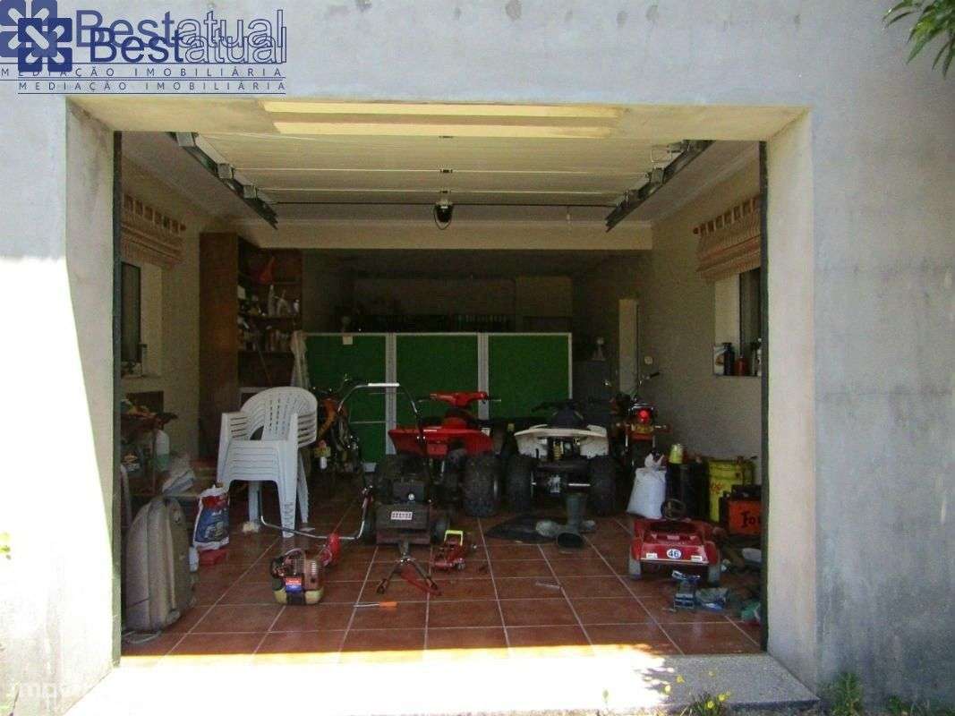 Terreno 4000 m2-c/1500 m2 de área p/construção Moradias-A 3 Min. do-2