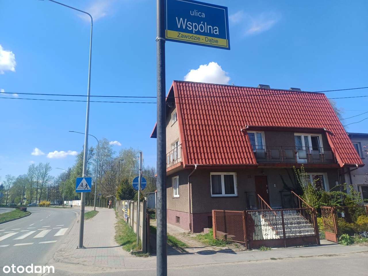 Dom /Zawodzie / 260 m2/ 14 pokoi/ Bez prowizji-1