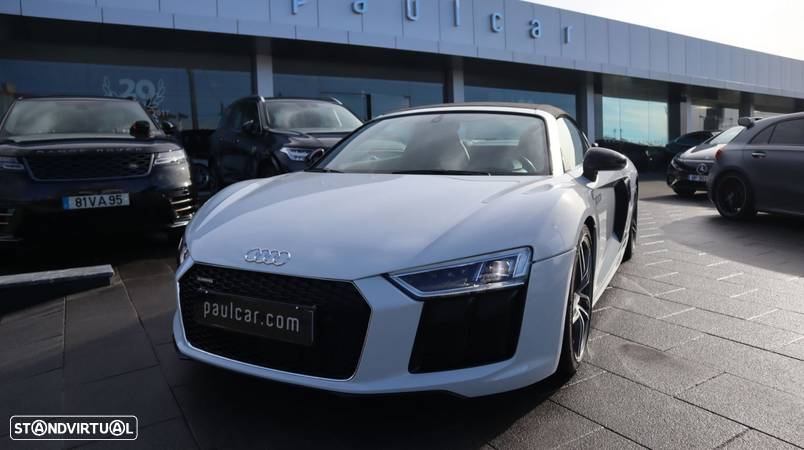 Audi R8 Spyder 5.2 FSi V10 S tronic - 11