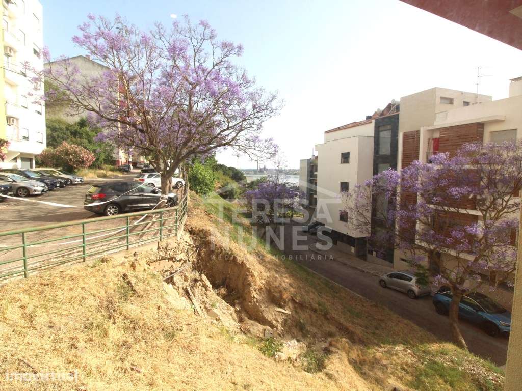 APARTAMENTO T1 - SANTO ANDRÉ / BARREIRO-11
