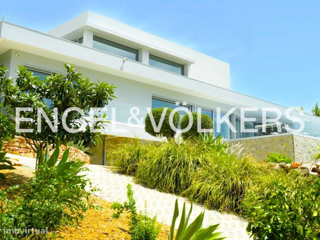 Moradia Exclusiva com Piscina e Vista Mar no Algarve - Grande imagem: 4/48