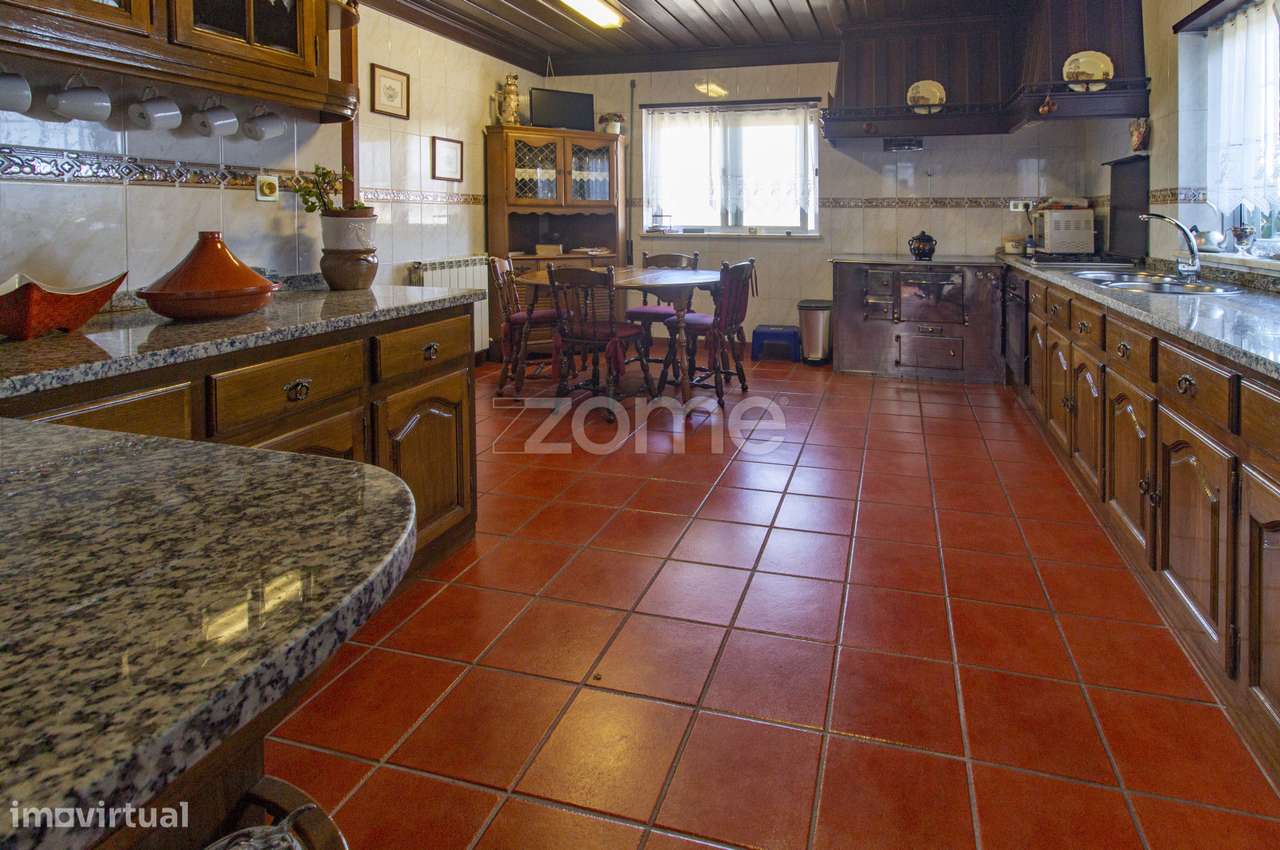 Moradia Individual T3 com Terreno de 800 m² em Braga - Grande imagem: 5/29