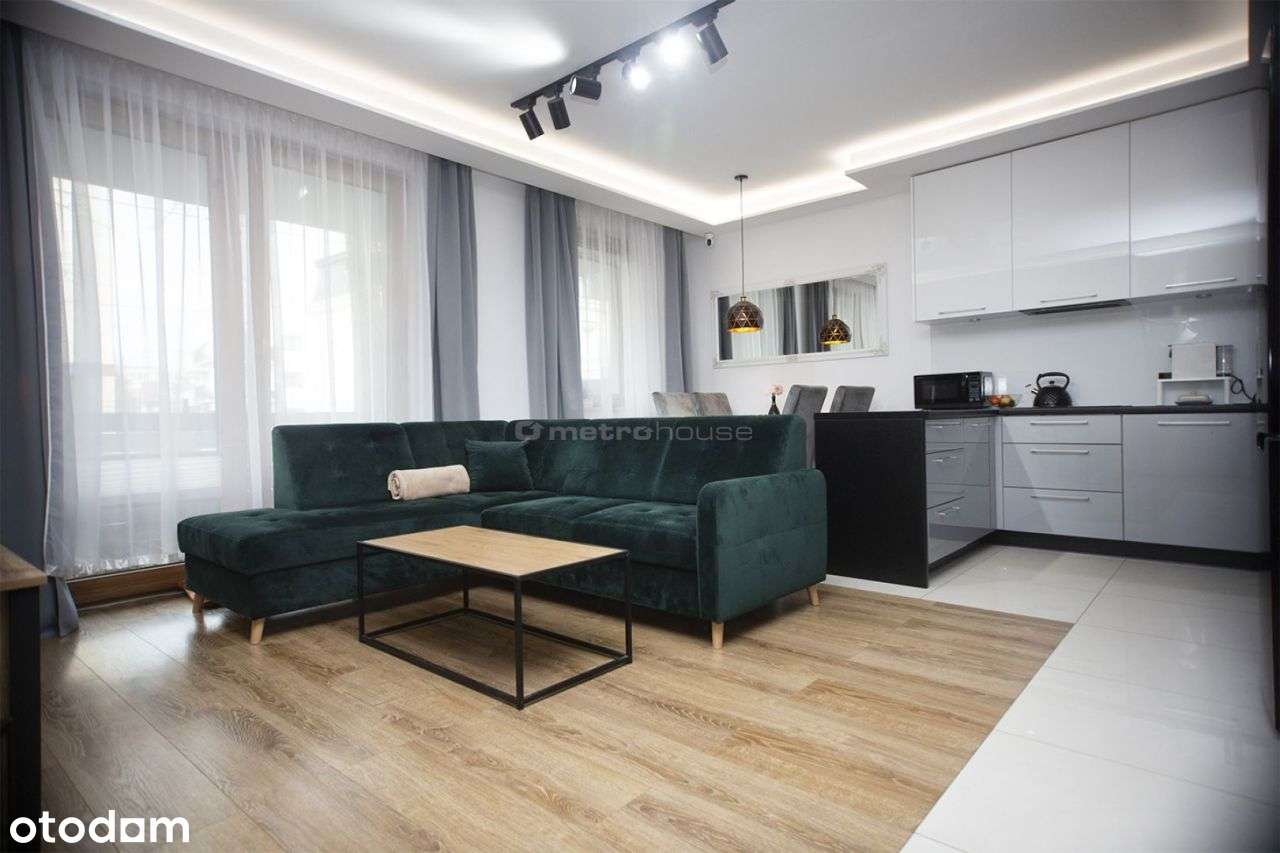 Mieszkanie, 64,55 m², Warszawa-0