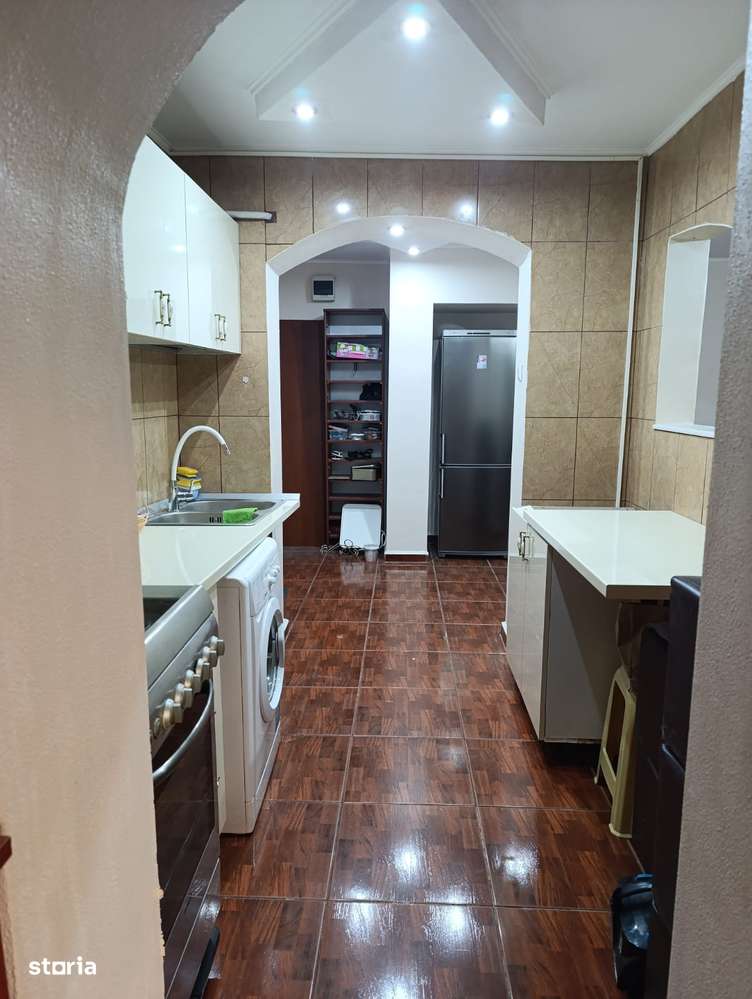 Apartament 3 cam decomandat, stradal (balcon Spațiu comercial în acte)-7