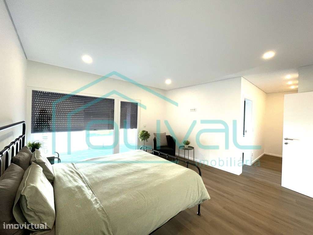 Moradia T3+1 Moderna com Piscina Privada - Conforto, Elegância e Fu...-18