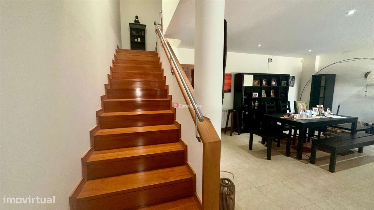 Moradia em Banda T4 Venda em Canedo, Vale e Vila Maior,Santa Maria da-25