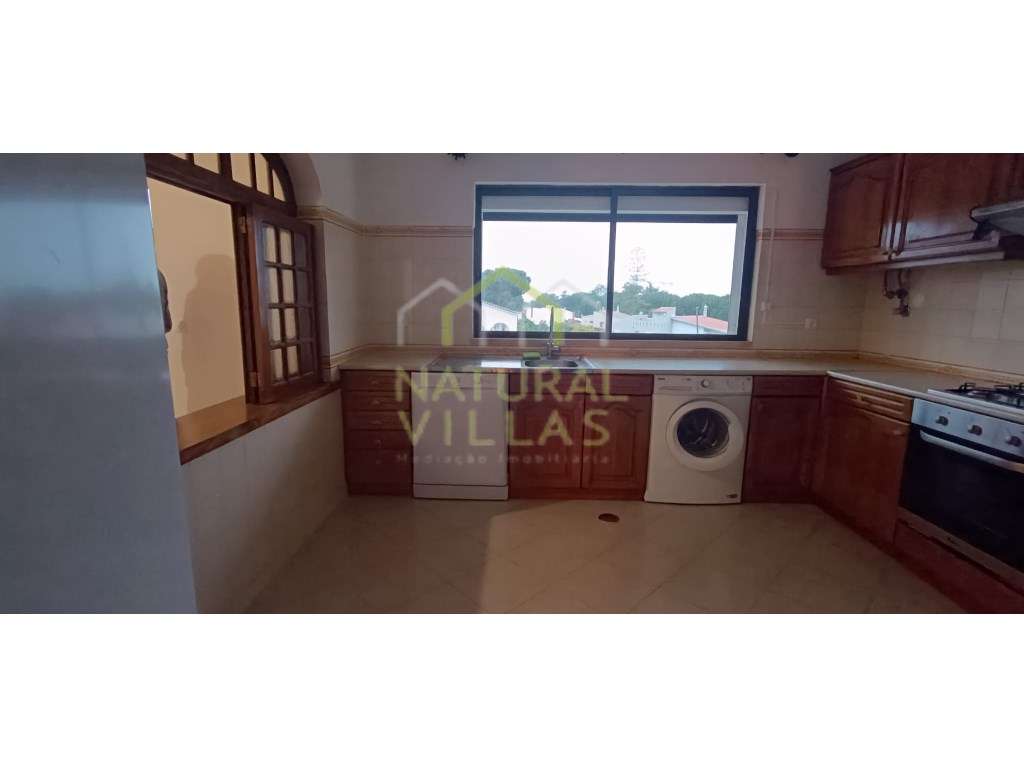 Apartamento T2 em Condomínio com Piscina, Vilamoura - Grande imagem: 2/3