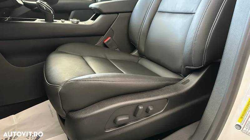 Cadillac XT4 350T AWD Premium Luxury - 9