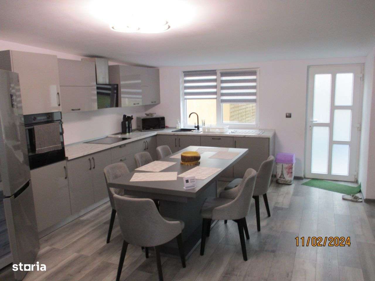 Comision 0 - Casa renovata cu 2 corpuri si gradina in Caransebes-1