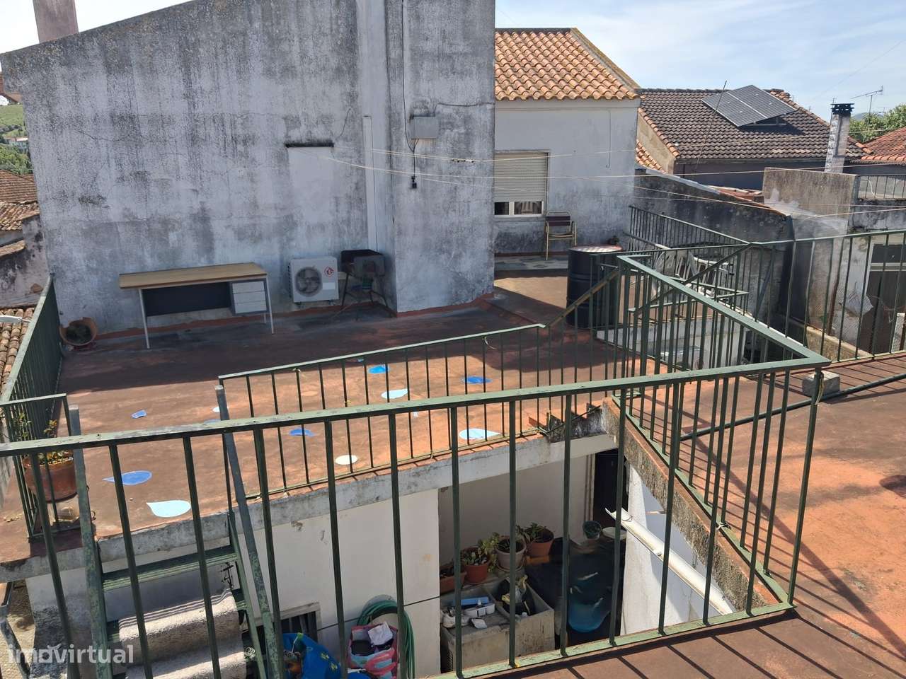 Moradia T2 com terraço e cave em Torres Novas-1