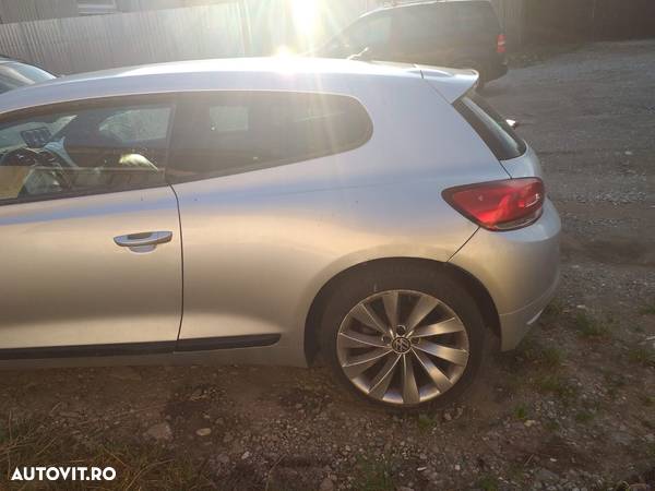 Dezmembram volkswagen sciroco 2009 2.0 tfsi - 4