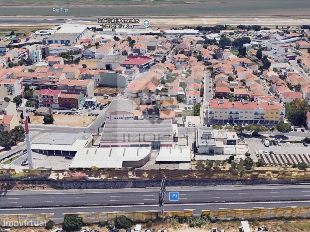 Armazém/Edifício Logístico com 2.400 m² + 3.000 m² de logradouro co...-16