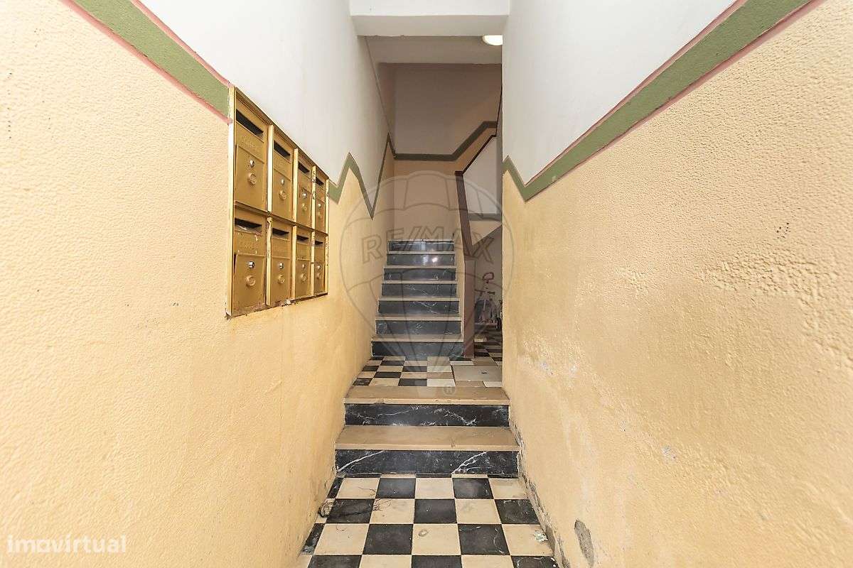 Apartamento t2 para venda na Baixa da Banheira-40