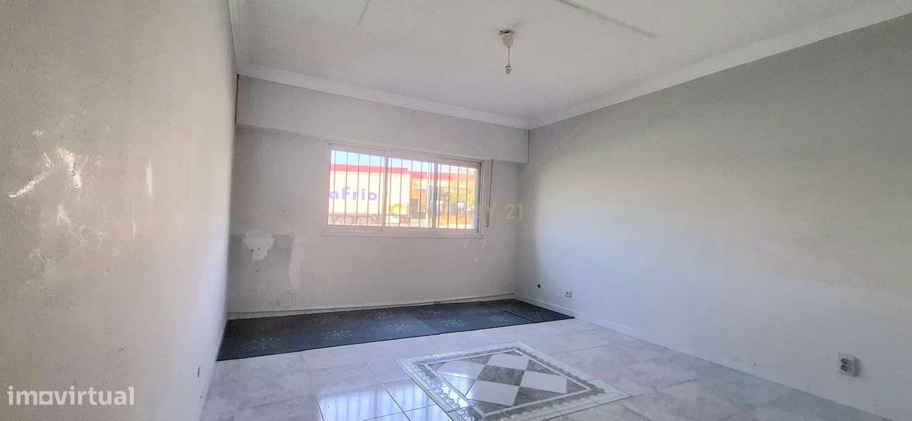 Apartamento T2 - Agualva - Grande imagem: 5/15