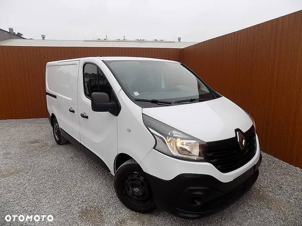 Renault Trafic - 2