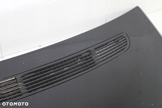 MASKA POKRYWA SILNIKA MERCEDES W251 05-09R 197U - 7