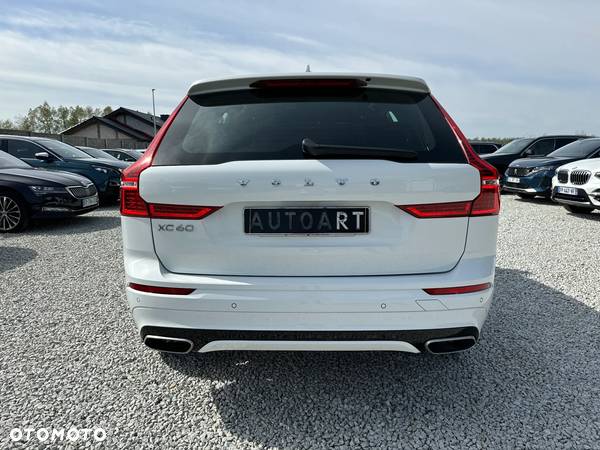 Volvo XC 60 D4 R-Design - 14