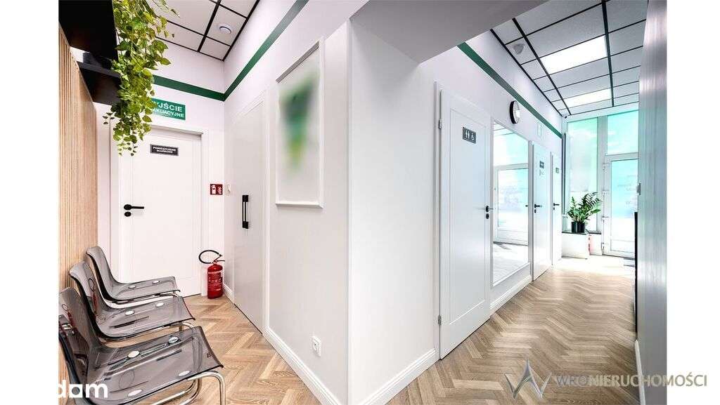 Lokal I Sprzedaż centrum I duże witryny I usługowy - Pełny obrazek: 3/16