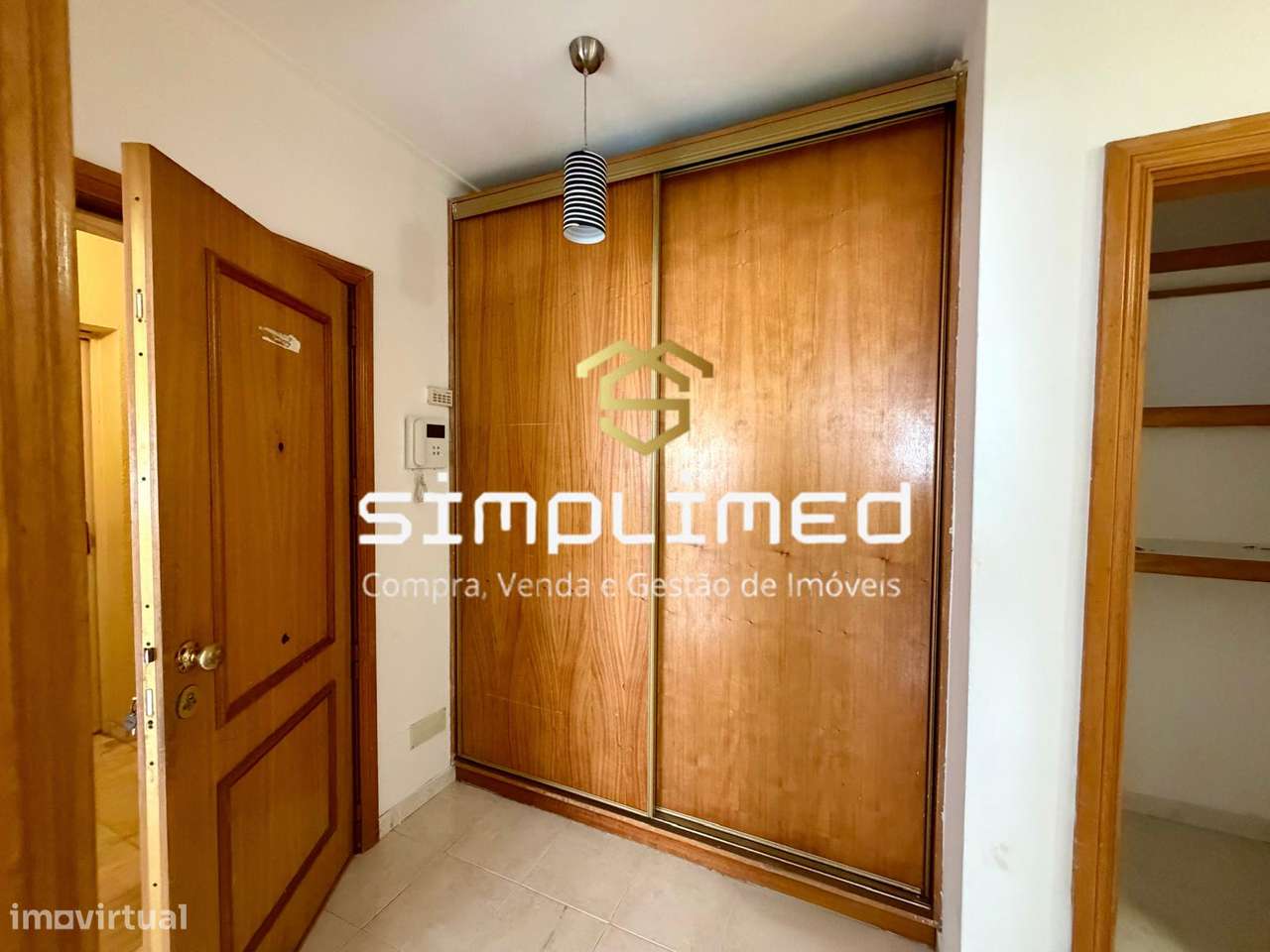 Apartamento T2 na Quinta do Conde ( NJ )-9