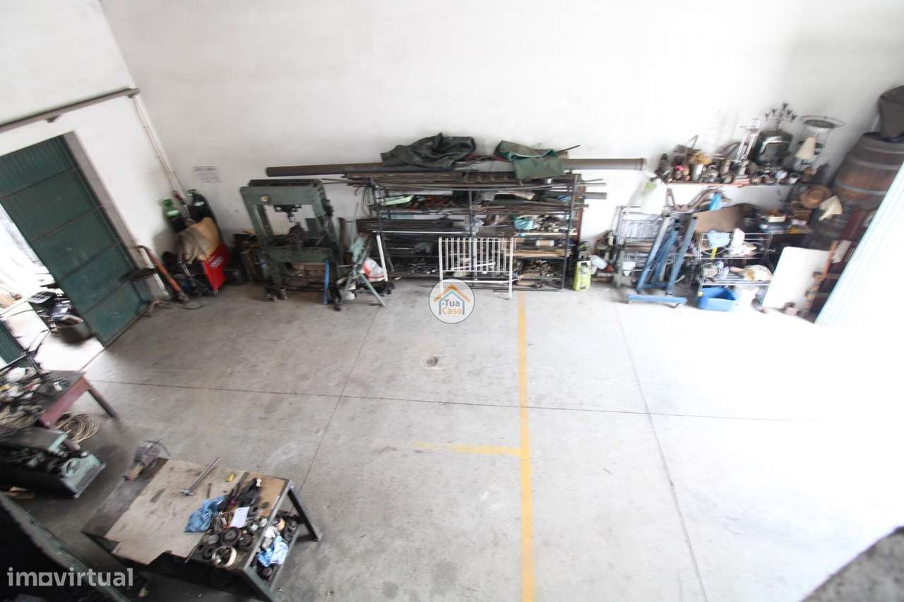 Armazém com Oficina Torneiro, 120 m2, Logradouro. Máquinas incluídas L - Grande imagem: 4/17