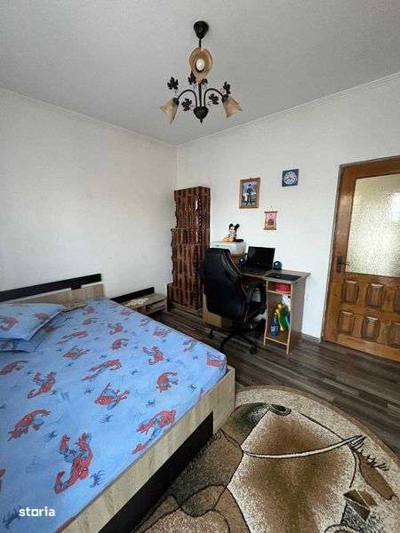 Casa 2 camere in Babeni - Imagine principală: 5/8