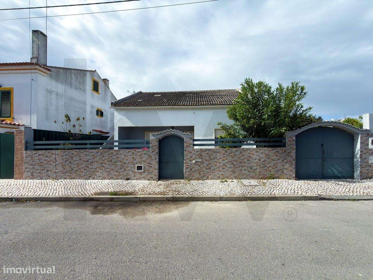 Moradia Terrea Isolada Na Quinta Conde