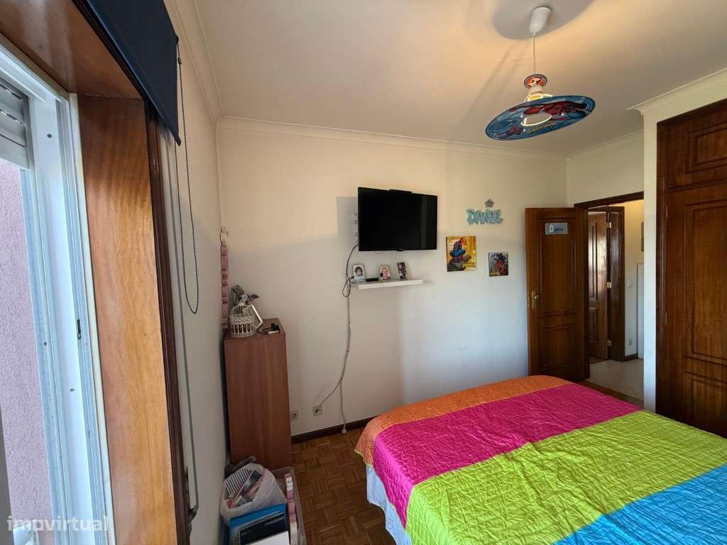 APATAMENTO T3 COM TERRAÇO-14