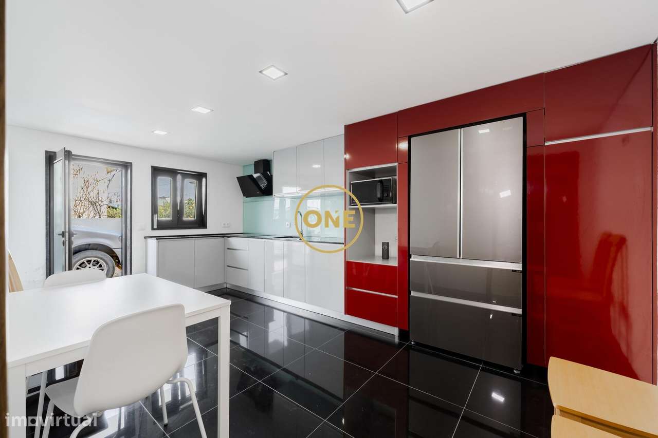 Moradia T1+ T3 em Vale S. Martinho - V.N. Famalicão-21