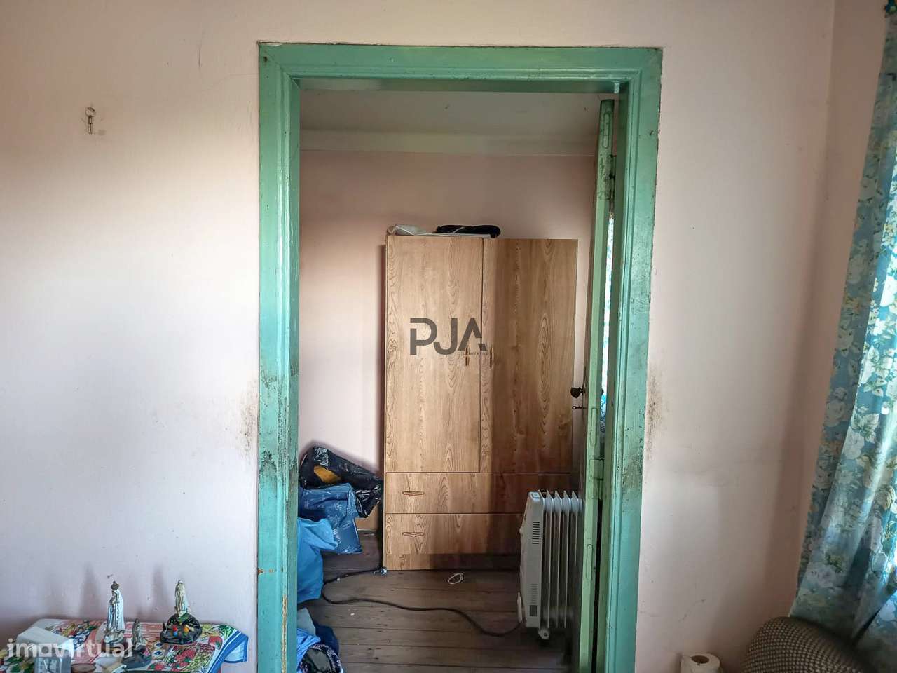 Moradia T3 para recuperar em Lameiras, Santa Comba Dão - Grande imagem: 3/8