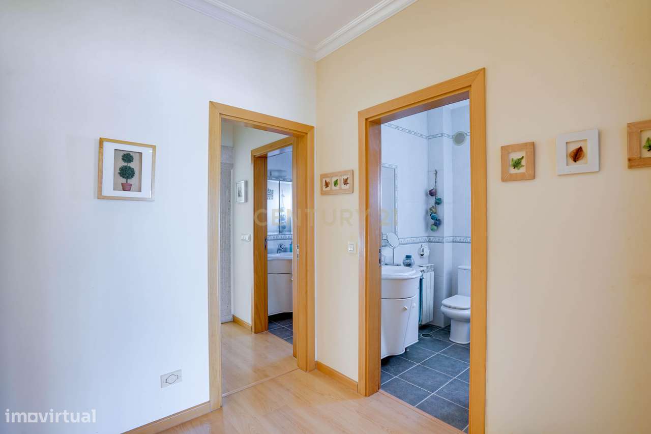 Apartamento T3 Excelentes áreas-19