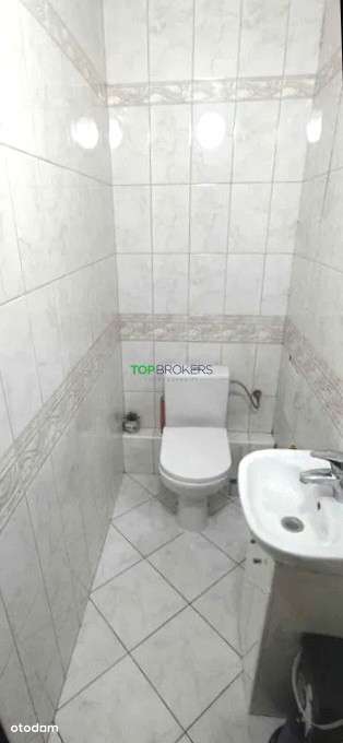 Zadbane 3 pokoje z oddzielną kuchnią-4