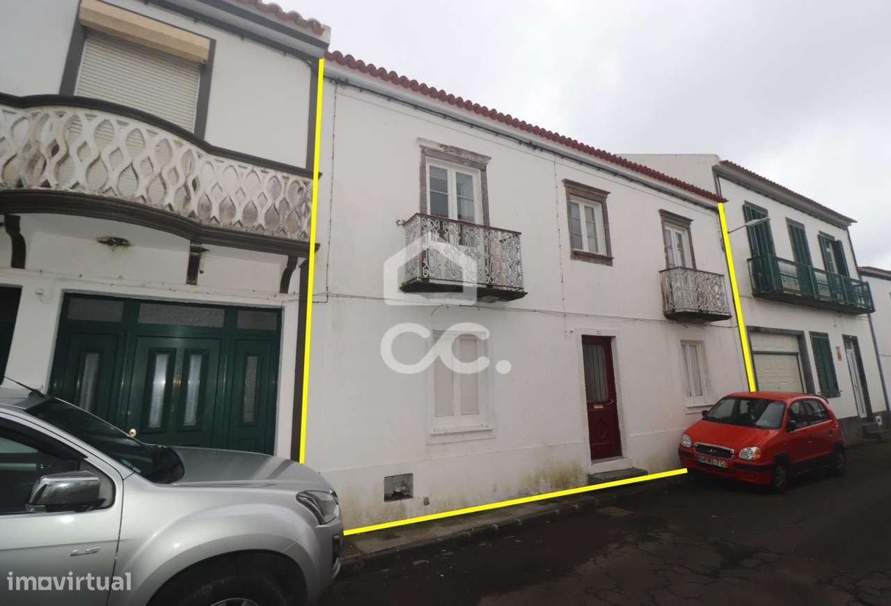 Moradia com 4+2 Quartos - Fenais da Ajuda - Ribeira Grande - Grande imagem: 2/36