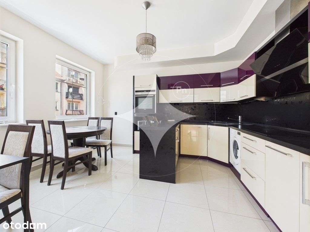 Stare Miasto Apartament+miejsce parkingowe+piwnica-1