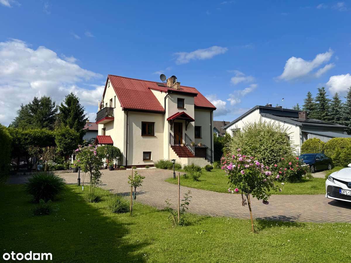 Dom z dwoma niezależnymi mieszkaniami | Polkowice Dolne-0