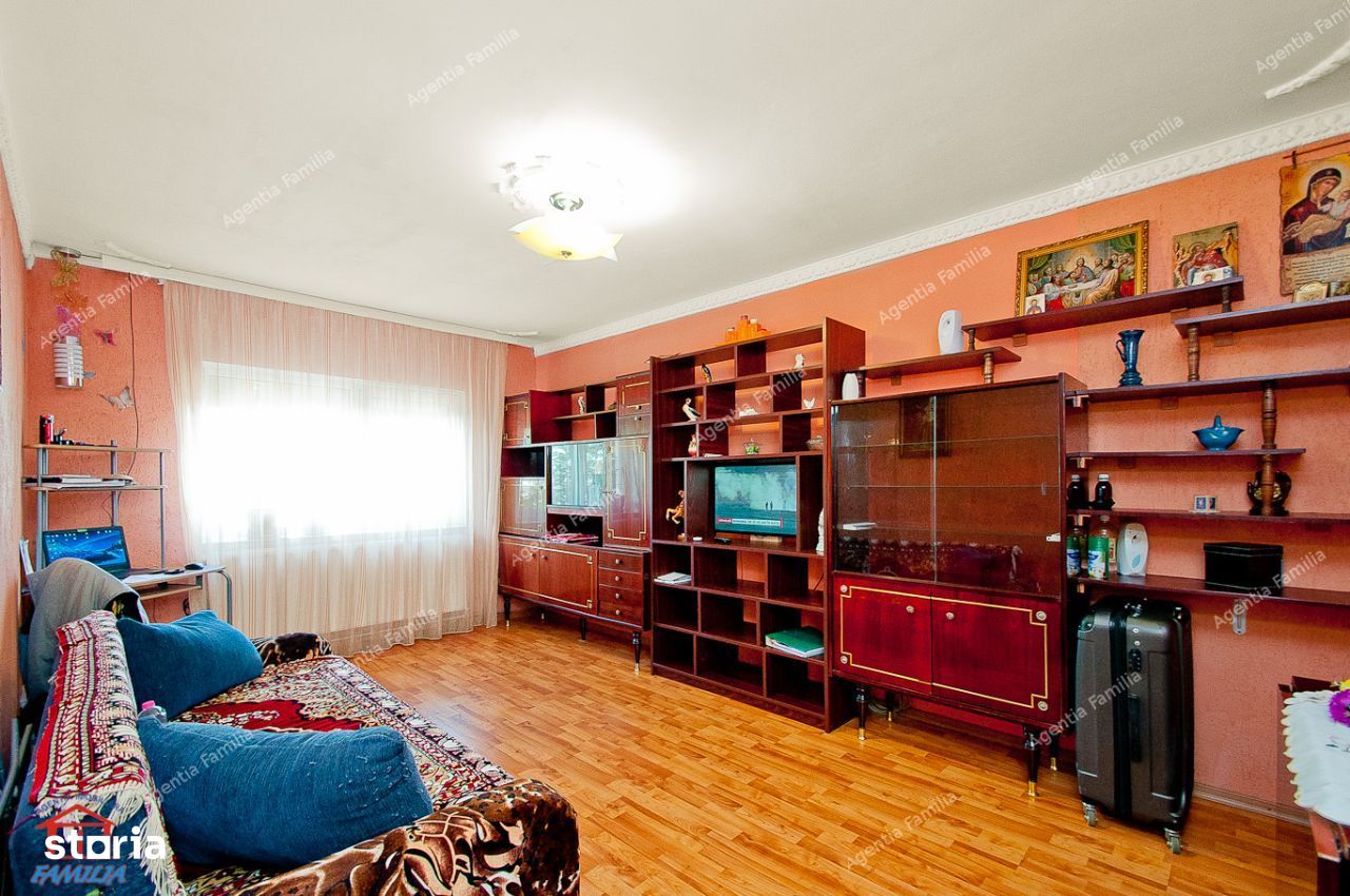 Vanzare apartament 2 camere dec. in Galati, Micro 17