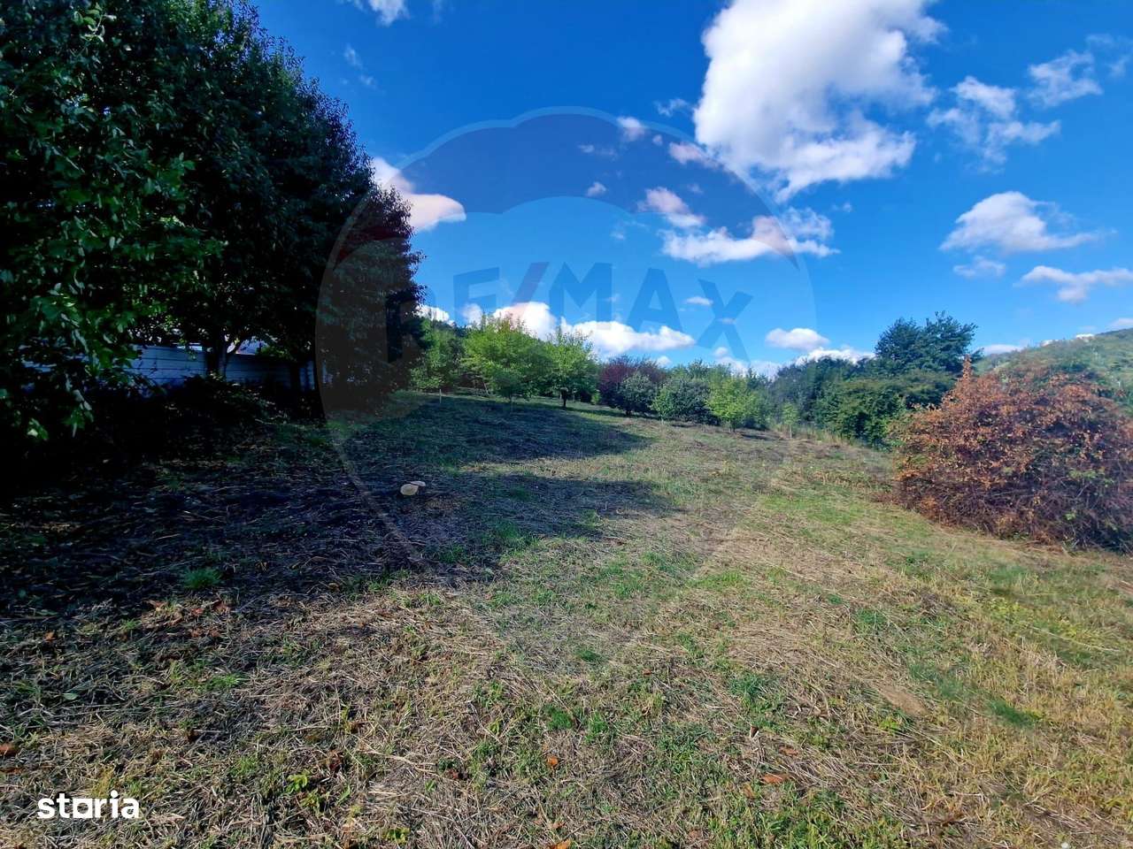 Teren 1,000mp Piatra-Neamt / Strada Pietrelor - Imagine principală: 2/19