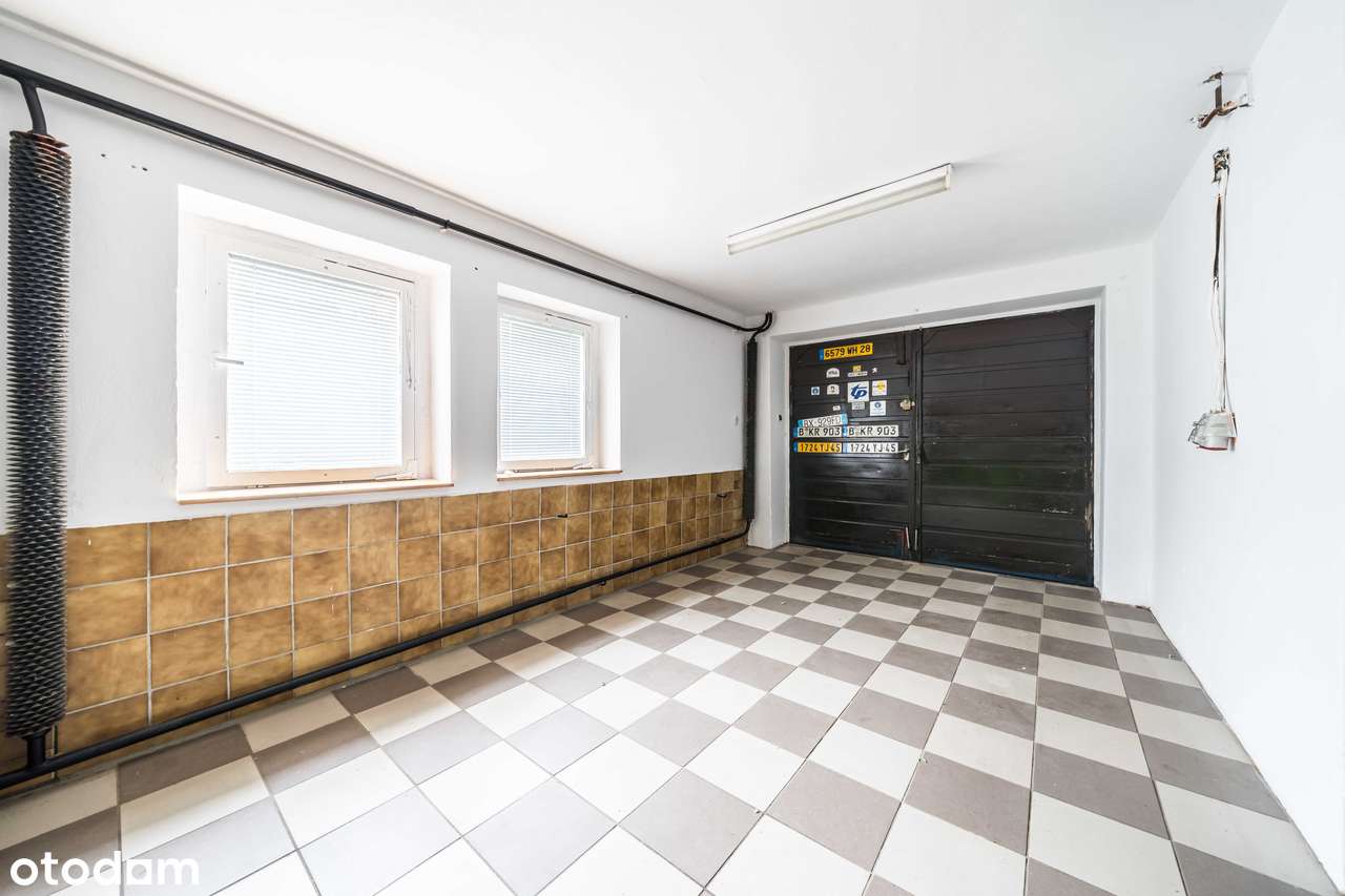 Dom w centrum Tarnowa Podgórnego dla dużej rodziny-18