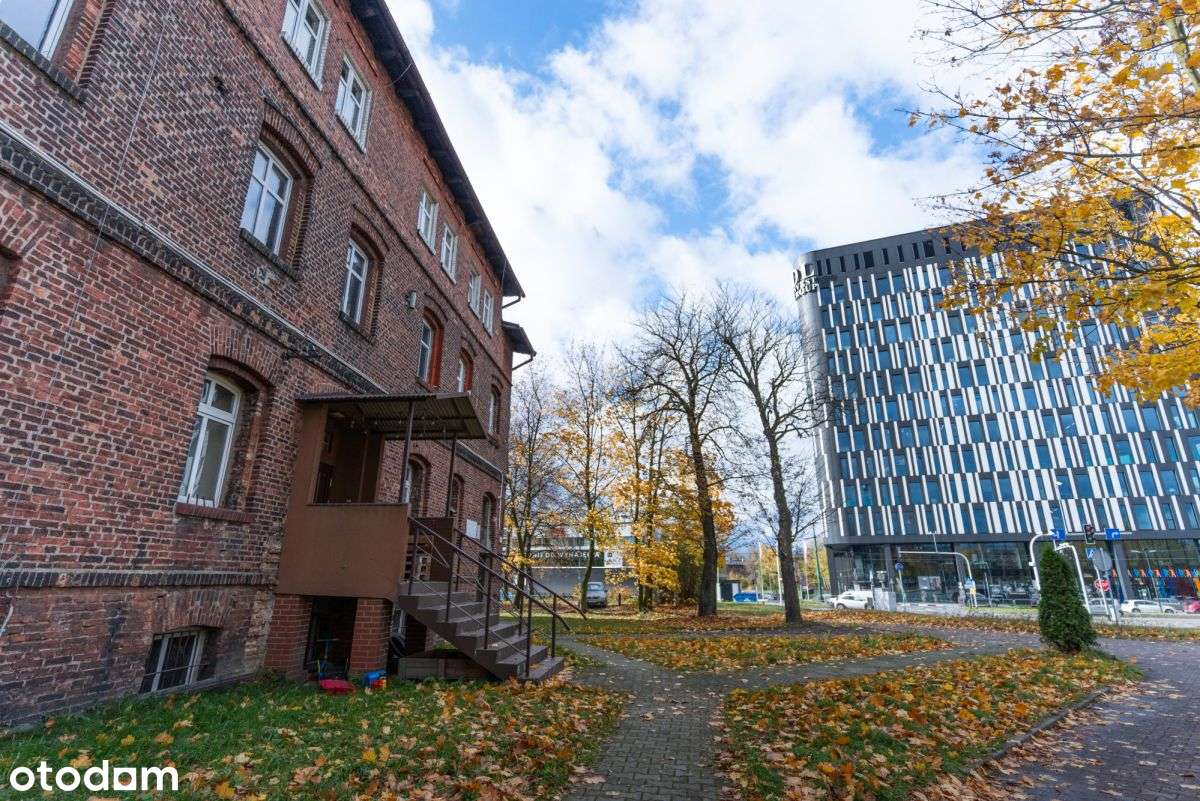 Przestronne mieszkanie - Al. Korfantego 133-18