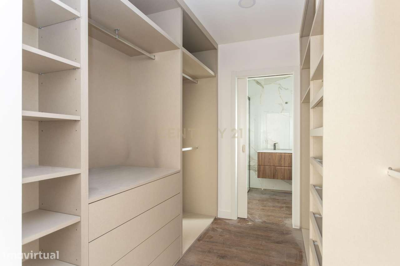 Térrea e moderna com excelente localização e excelentes áreas T3 em Az - Grande imagem: 5/41