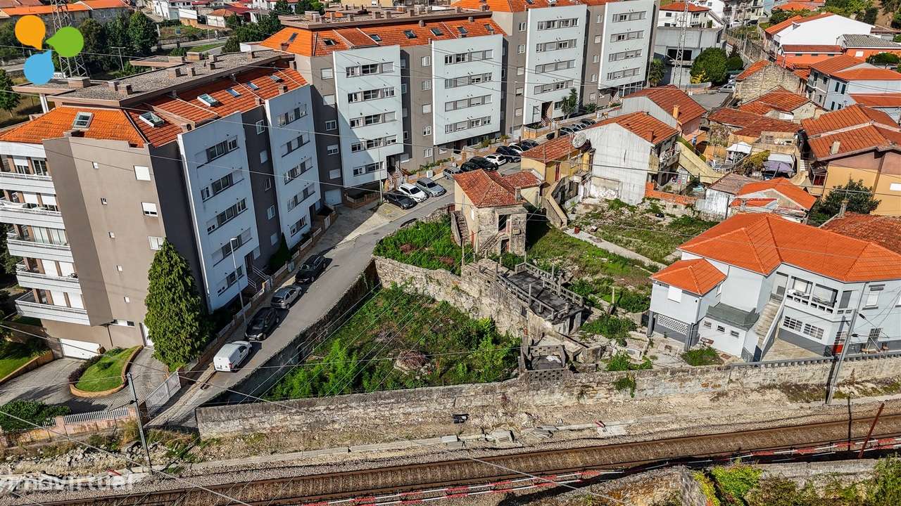 Moradia em Pedra para Recuperar com 630 m² de Terreno – Rio Tinto-21