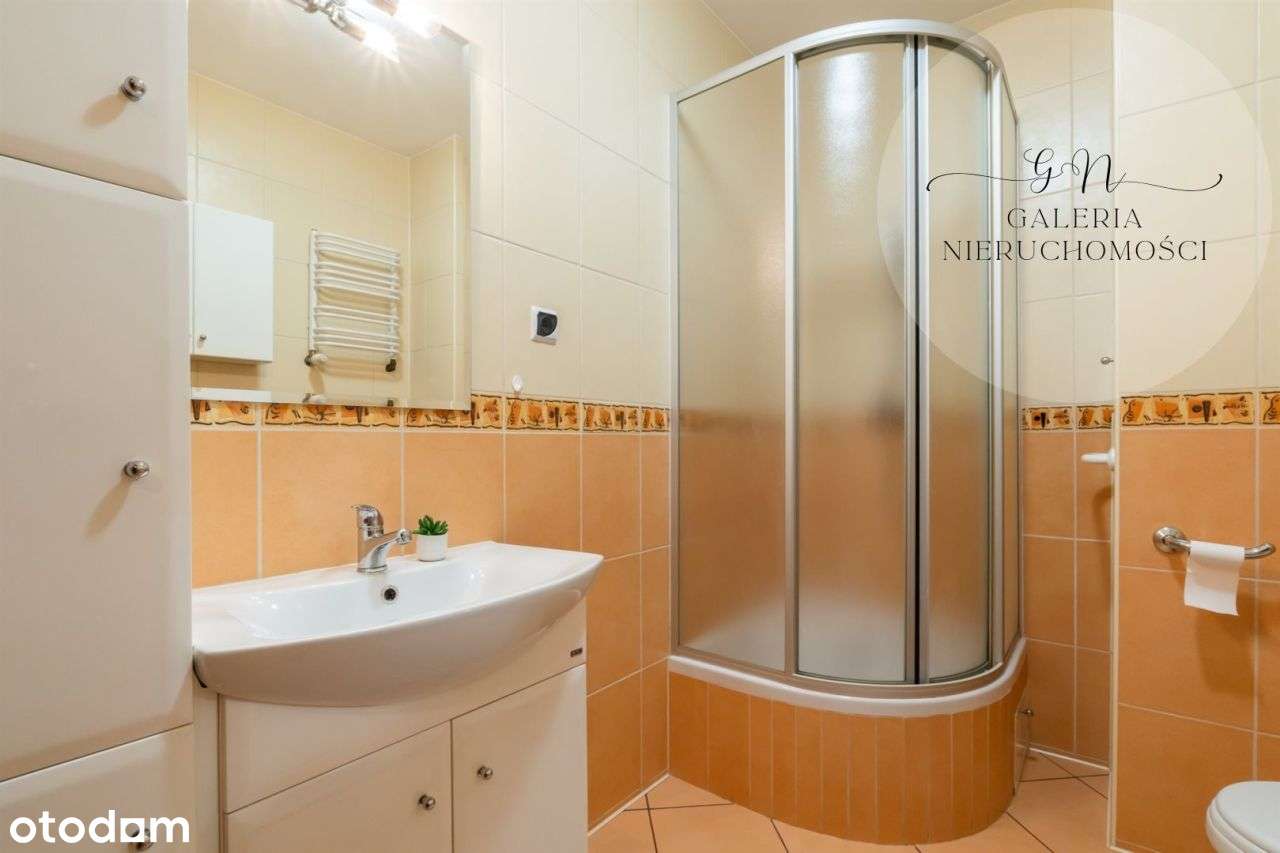 Mieszkanie 75m2,Jarocka,bdb.stan,duży balkon,3pok.-19