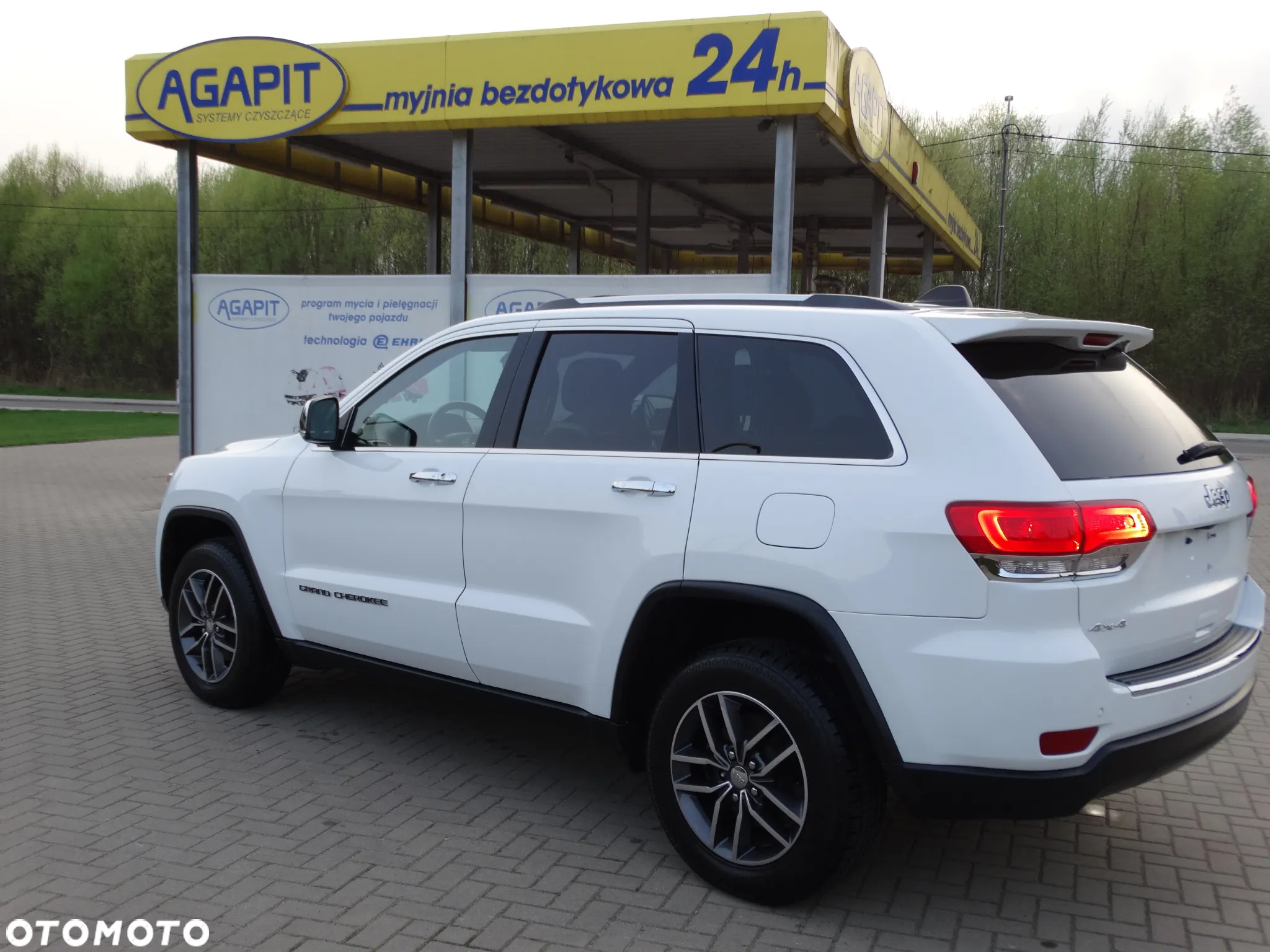 Jeep Grand Cherokee - 7