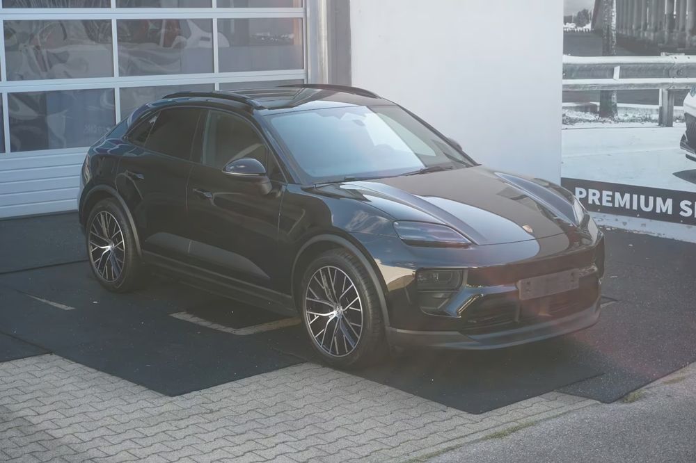 Porsche Macan 4 100 kWh 2025