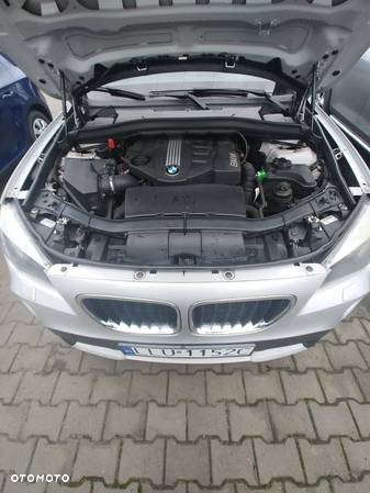 BMW X1 xDrive18d - 11