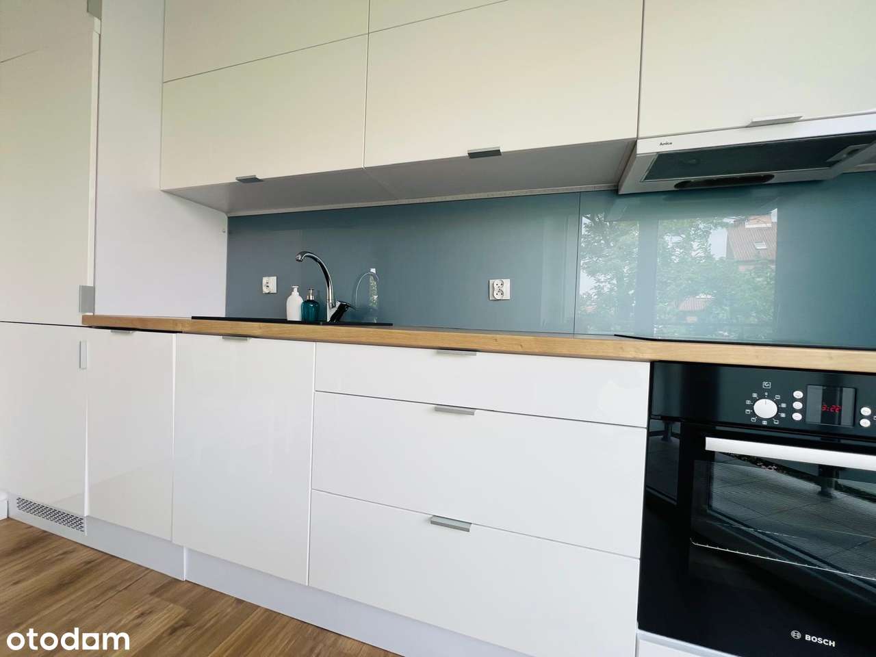 Sprzedam 2 pokojowe ul Krzycka-8