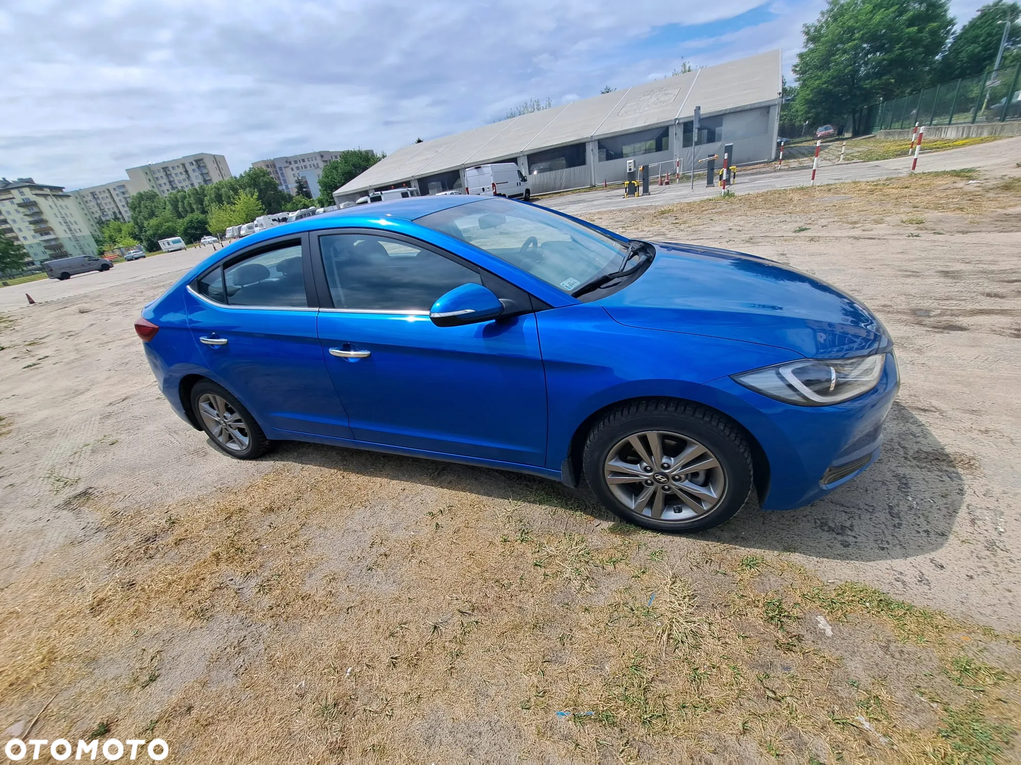 Hyundai Elantra 1.6 Comfort - 5