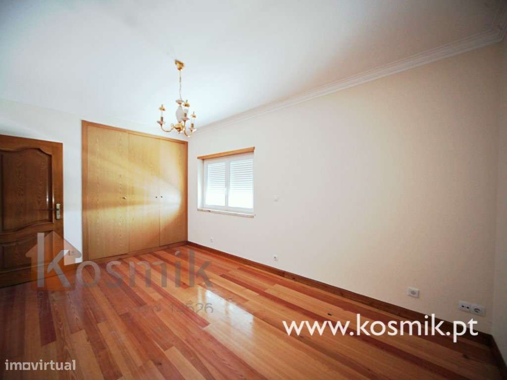 Moradia bifamiliar de Luxo para recuperar V5 + V5 :: Bucelas - Lour...-10