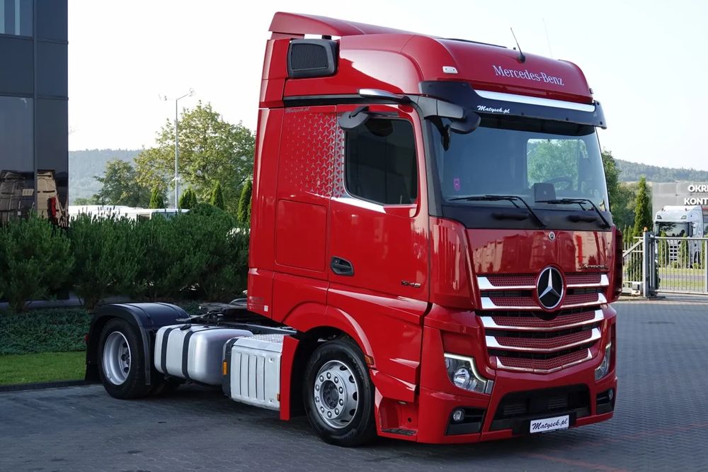 Mercedes-Benz Actros 2022