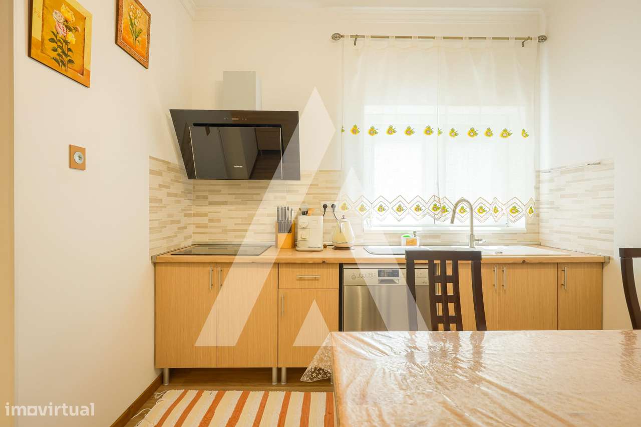 Moradia T3+1 térrea em Vilar a 3 minutos do C. C. Glicínias - Grande imagem: 2/52