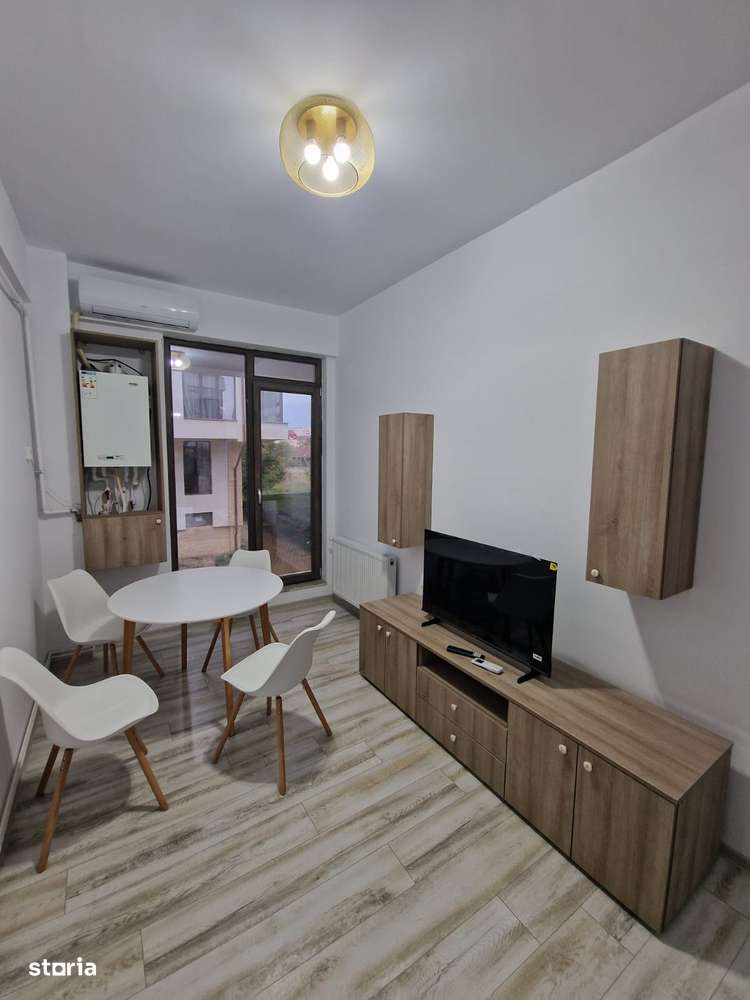 Apartament cu 2 camere, parchet laminat, garaj inclus - Imagine principală: 3/9
